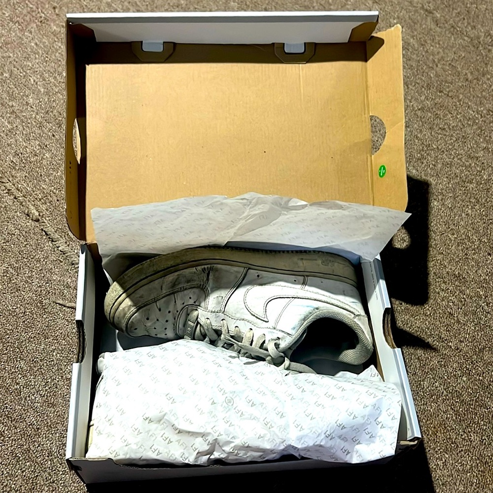 Old Air Force 1s